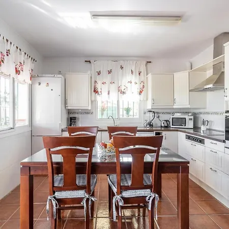 Holiday home Casita Puente Viejo *